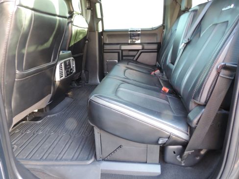 Used 2020 Ford F250 Platinum image 20