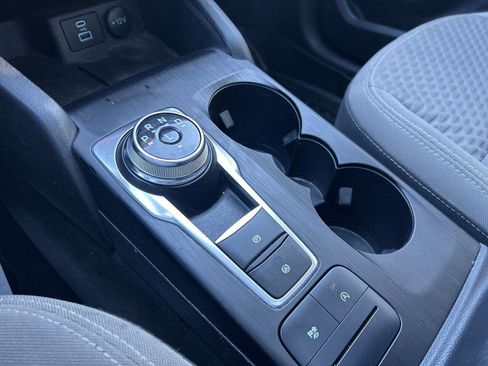 Used 2022 Ford Escape SE w/ Convenience Package image 19