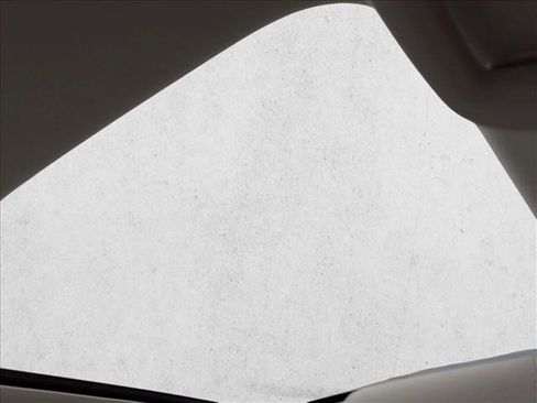 Certified 2025 Land Rover Discovery Sport S image 17