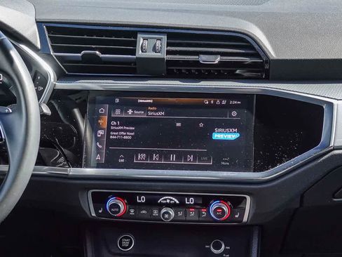 Used 2023 Audi Q3 2.0T Premium Plus w/ Premium Plus Package image 12