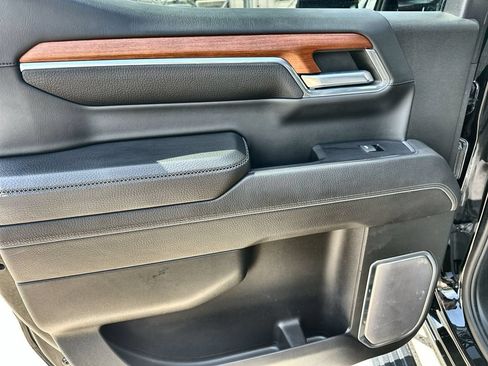 Used 2022 GMC Sierra 1500 Denali w/ Denali Reserve Package AWD/4WD image 15