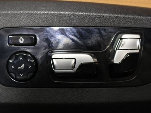 Used 2024 BMW X5 xDrive40i w/ Premium Package image 33