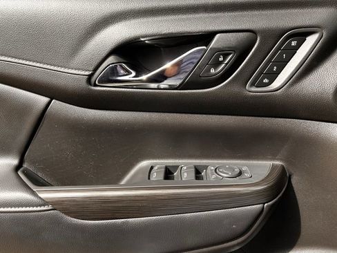 Used 2021 GMC Acadia SLT w/ Elevation Edition image 25