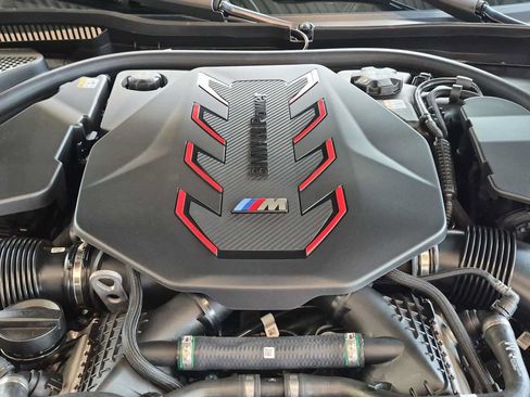 New 2027 BMW M5 w/ Executive Package AWD/4WD image 14