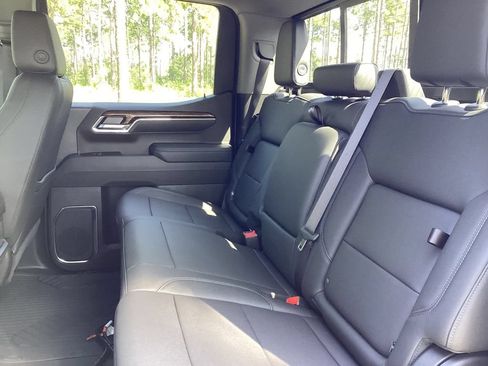 New 2026 Chevrolet Silverado 1500 LT AWD/4WD image 17