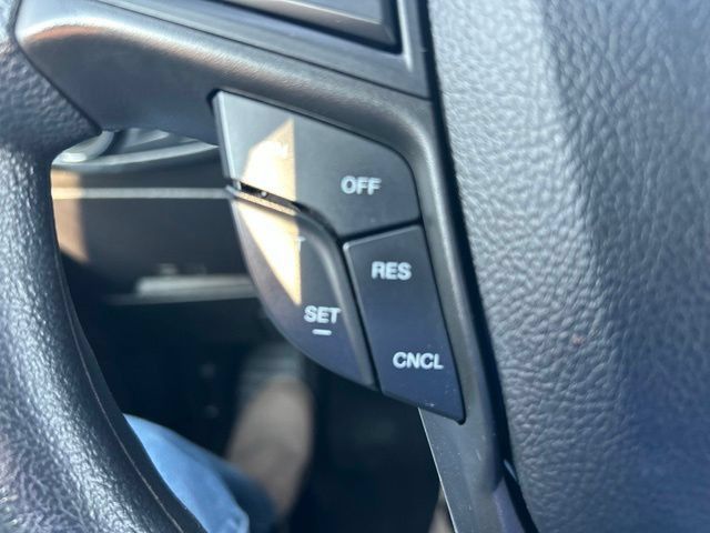 Used 2022 Ford Edge SE w/ Black Appearance Package AWD/4WD image 26