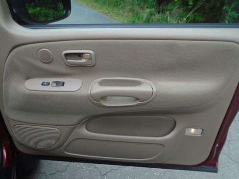 Used 2004 Toyota Tundra SR5 RWD image 22