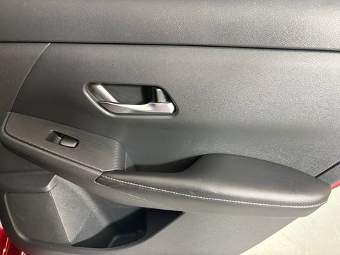 Used 2023 Nissan Sentra SV FWD image 41