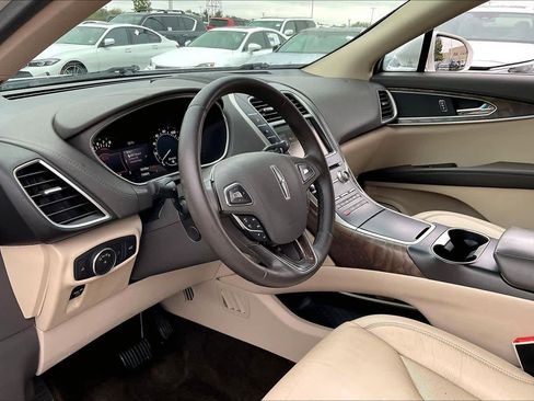 Used 2016 Lincoln MKX Select w/ Select Plus Package image 15