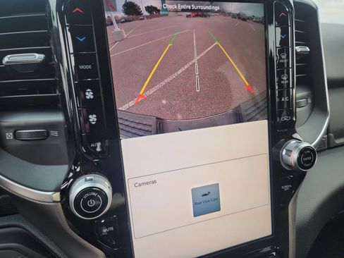 New 2025 RAM 2500 Big Horn image 30