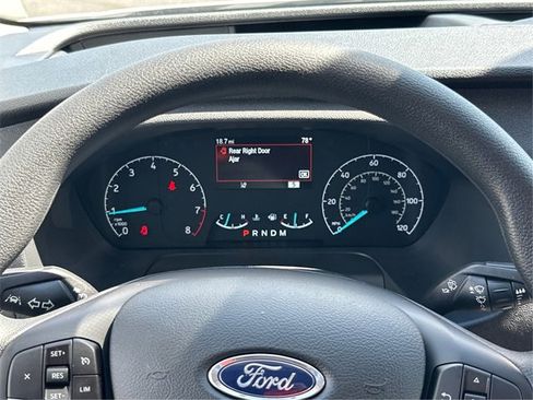 New 2025 Ford Transit 250 148 Medium Roof image 20