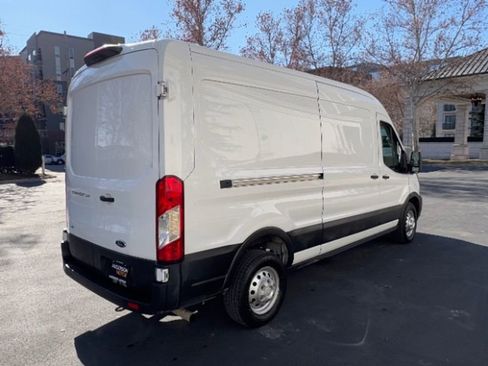 Used 2023 Ford Transit 250 Medium Roof AWD image 7