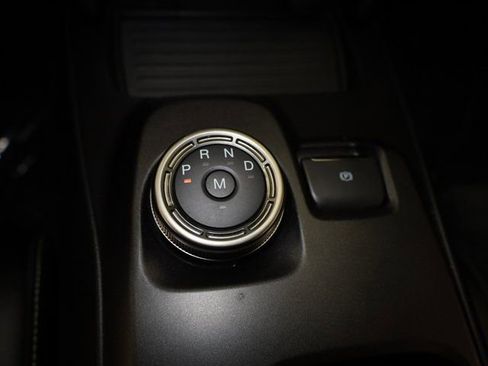 Used 2022 Ford Mustang Shelby GT500 w/ Carbon Fiber Track Pack image 15