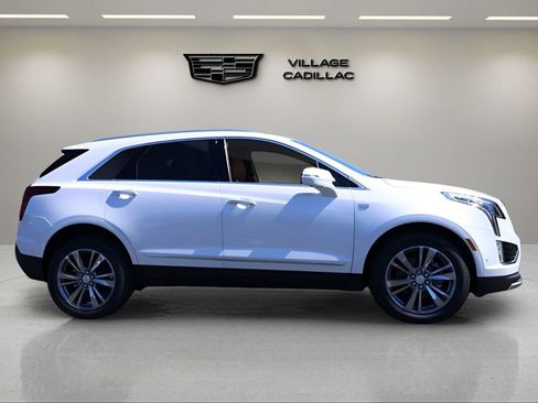 New 2026 Cadillac XT5 Premium Luxury image 6