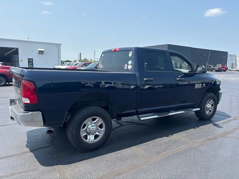 Used 2015 RAM 2500 Tradesman w/ Chrome Appearance Group AWD/4WD image 7