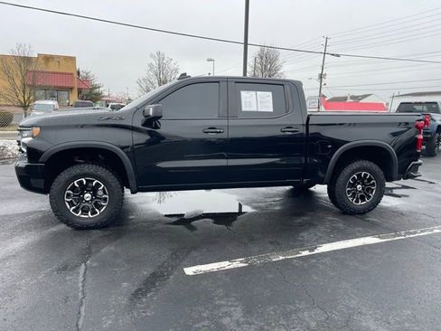 Used 2023 Chevrolet Silverado 1500 ZR2 w/ Technology Package image 4