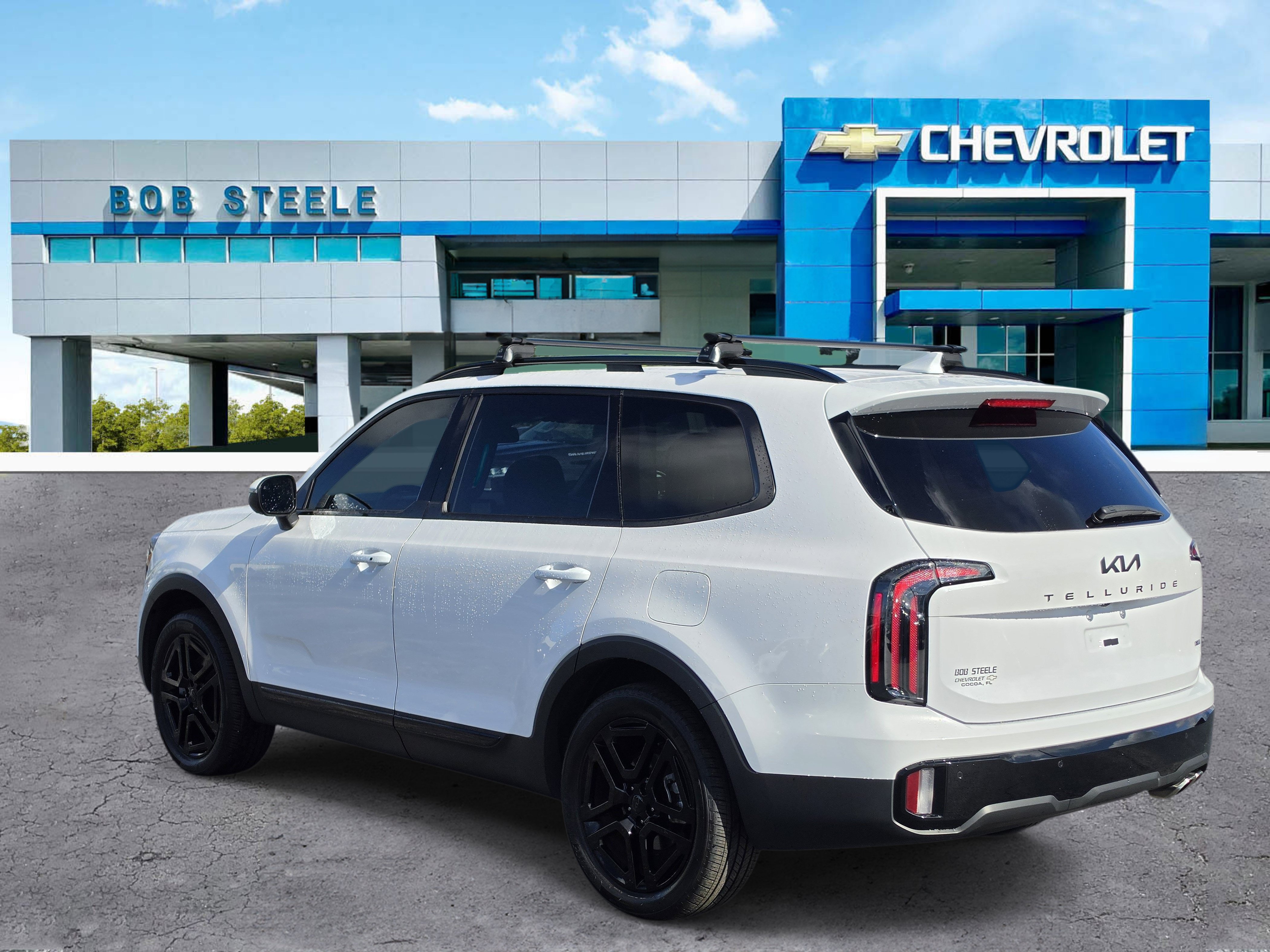 Used 2025 Kia Telluride EX X-Line AWD/4WD image 3
