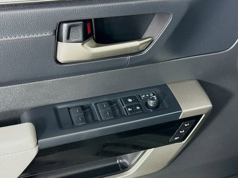 Certified 2025 Toyota Tundra Limited AWD/4WD image 17