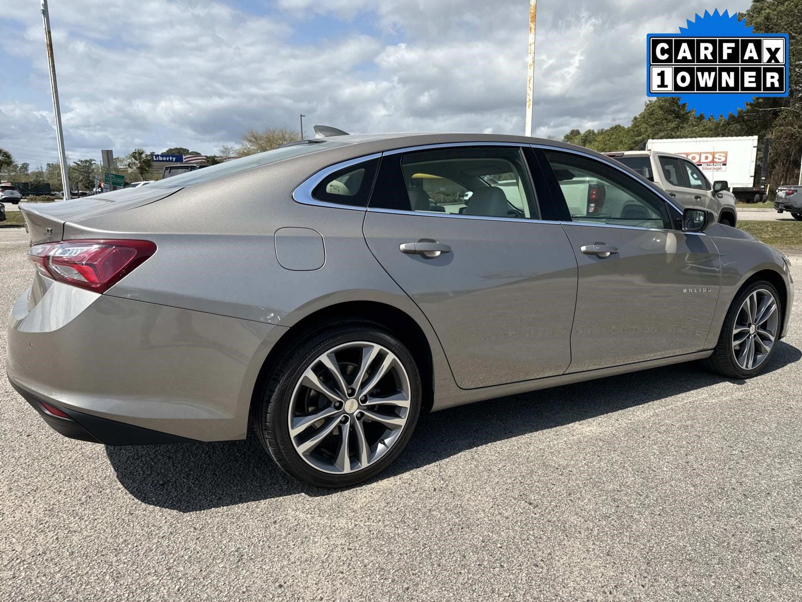 Used 2024 Chevrolet Malibu LT FWD image 4