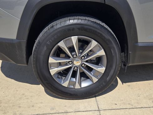 Certified 2026 Chevrolet Equinox LT FWD image 25