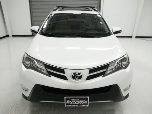 Used 2014 Toyota RAV4 Limited w/ Technology Package AWD/4WD image 2
