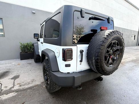 Used 2015 Jeep Wrangler Sport image 5