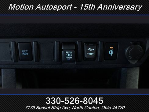 Used 2019 Toyota Tacoma TRD Off-Road image 24