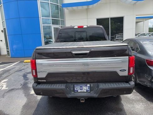 Used 2018 Ford F150 Platinum w/ Equipment Group 701A Luxury AWD/4WD image 7