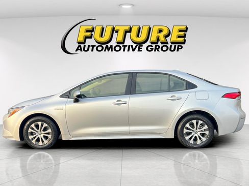 Used 2020 Toyota Corolla LE image 7