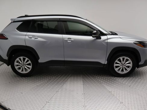 Certified 2026 Toyota Corolla Cross LE FWD image 7