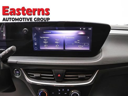 Used 2024 Buick Encore GX Preferred FWD image 11