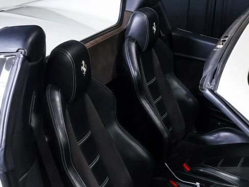 Used 2012 Ferrari 458 Spider RWD image 22