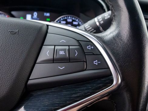 Used 2020 Cadillac XT5 Premium Luxury w/ LPO, Floor Liner Package FWD image 34
