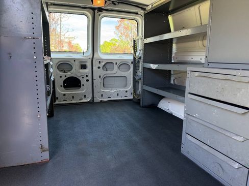 Used 2008 Ford E-250 and Econoline 250 RWD image 20