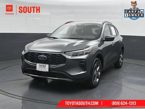 Used 2025 Ford Escape ST-Line AWD/4WD image 6