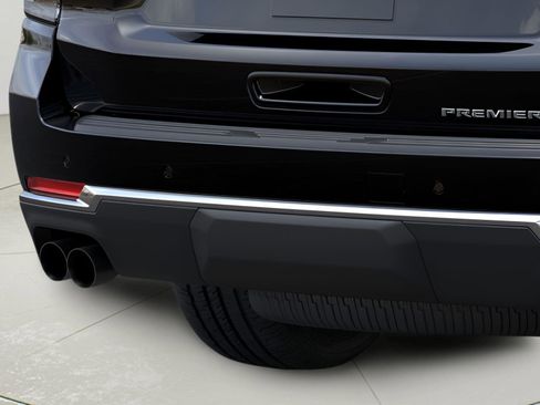 New 2026 Chevrolet Suburban Premier AWD/4WD image 24