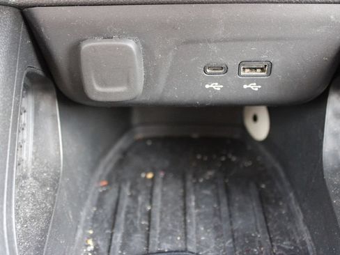 Used 2024 Chevrolet TrailBlazer LS w/ LS Convenience Package FWD image 28