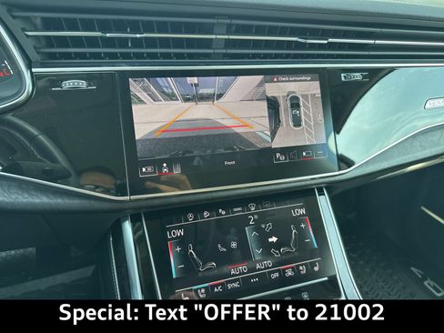 Certified 2025 Audi Q7 3.0T Prestige AWD/4WD image 10