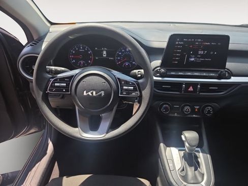 Used 2024 Kia Forte LXS FWD image 10