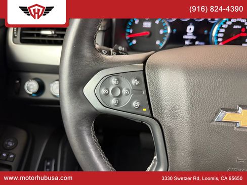 Used 2017 Chevrolet Tahoe LT image 22