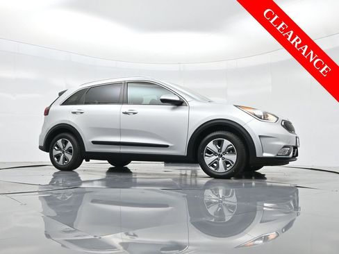 Used 2019 Kia Niro LX image 44