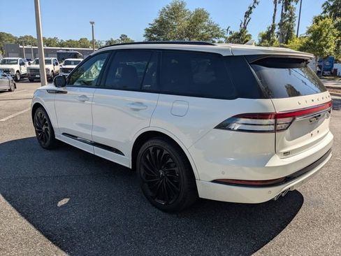 Used 2023 Lincoln Aviator Reserve w/ Equipment Group 201A image 6
