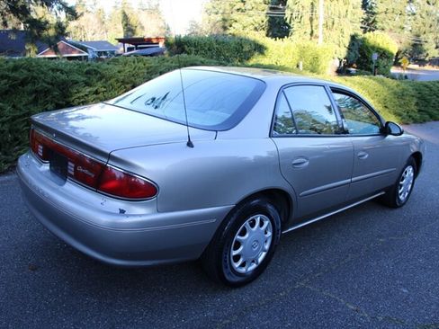Used 2003 Buick Century Custom image 3