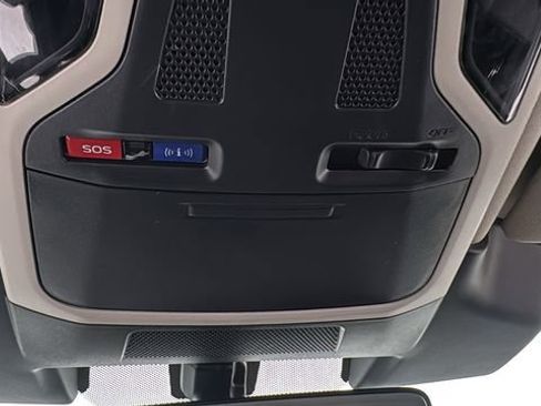 Certified 2025 Subaru Outback Premium image 35