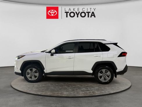 Used 2025 Toyota RAV4 XLE w/ Convenience Package FWD image 3
