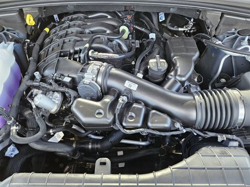 New 2025 Jeep Grand Cherokee L Limited image 32