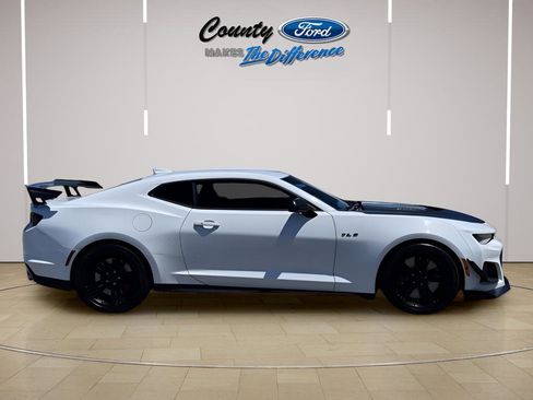Used 2020 Chevrolet Camaro ZL1 RWD image 3