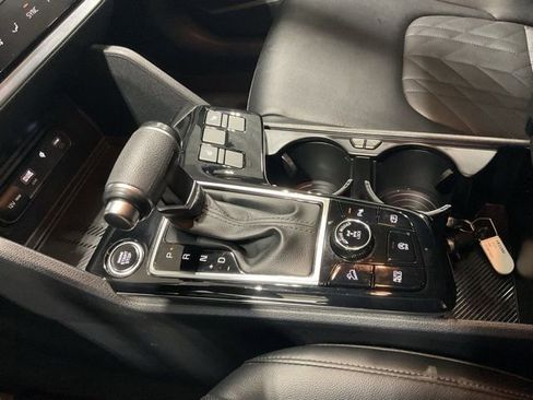 Used 2024 Kia Sportage X-Line image 16