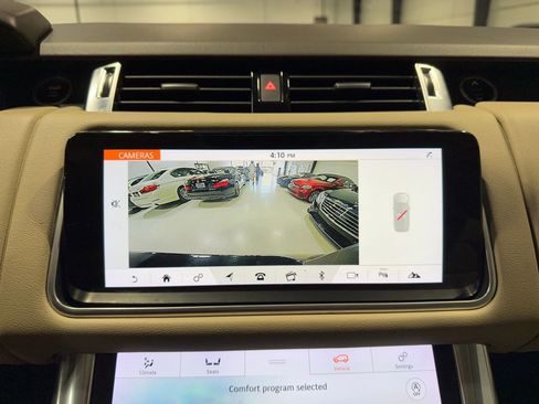 Used 2020 Land Rover Range Rover Sport SE image 40