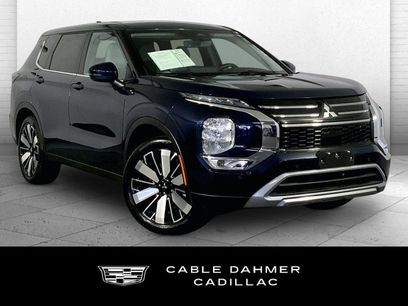 Used 2025 Mitsubishi Outlander SE